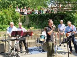 Die Lehrerband verbreitete gute Stimmung