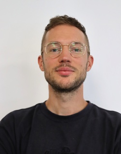 Mitarbeiter Bild simon_steinmann.jpg